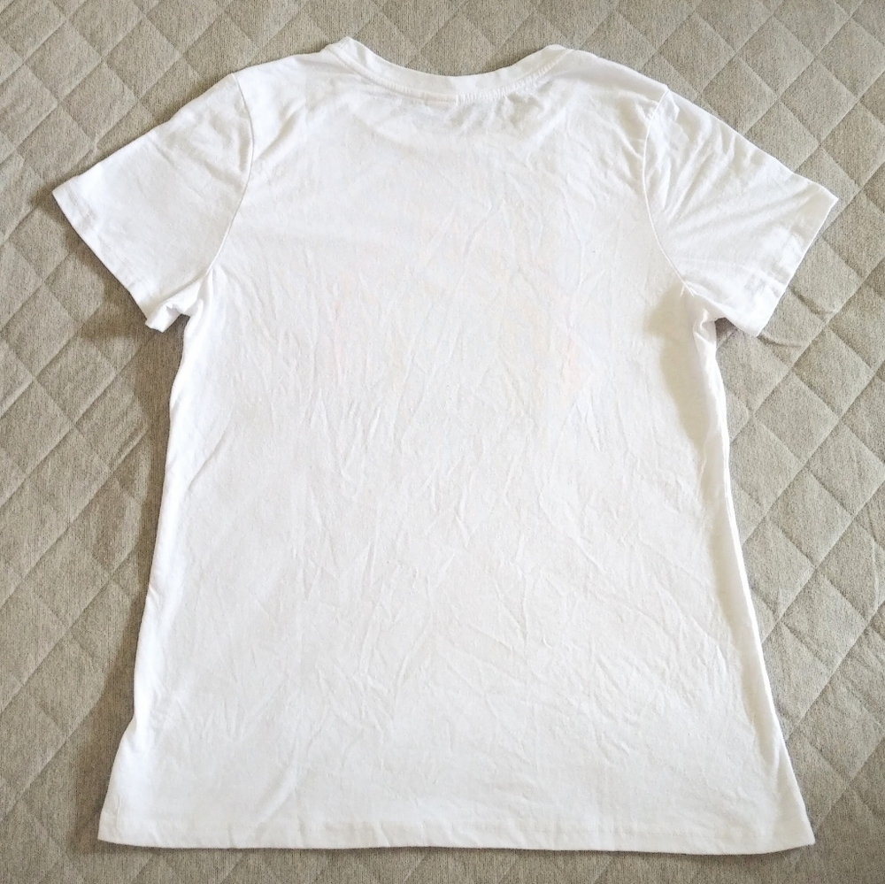 LE life elsewhere "Love❤Hope🤞 Faith🙏" Tee - Picture 2 of 9